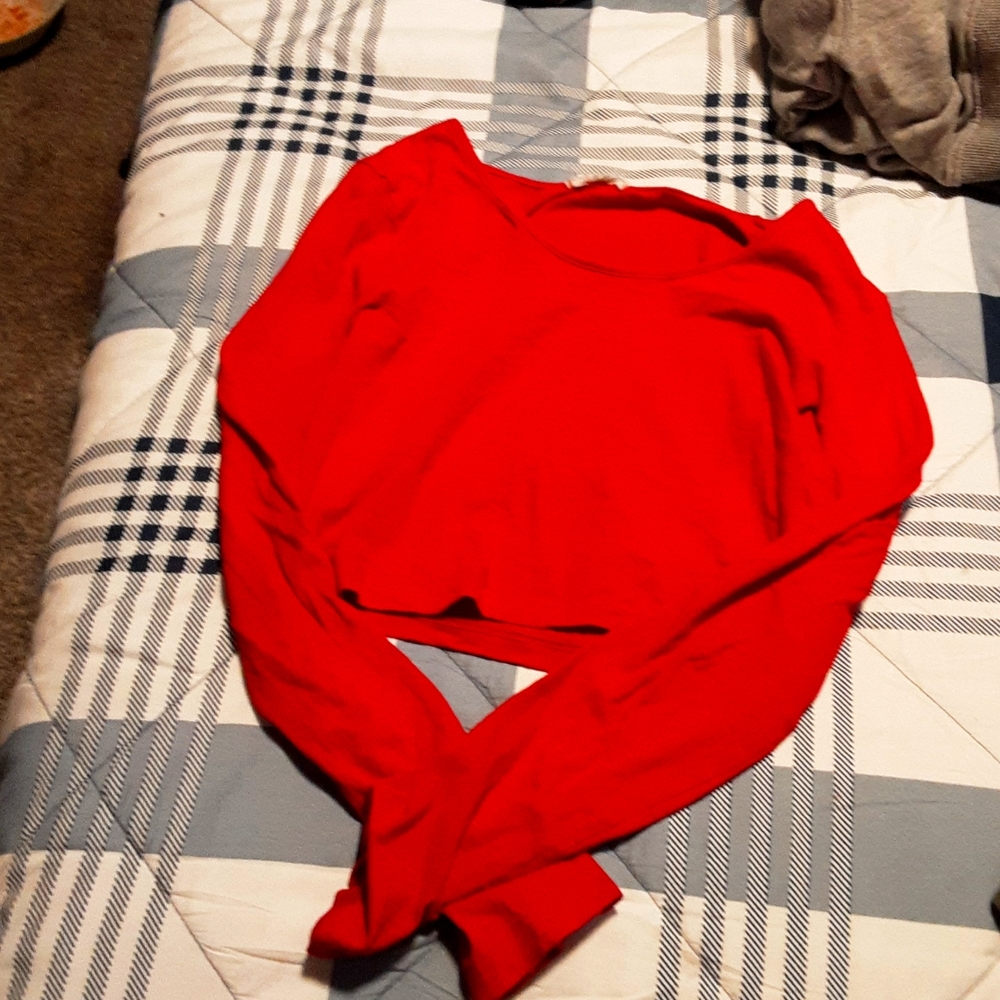 Rlly cute red crop top